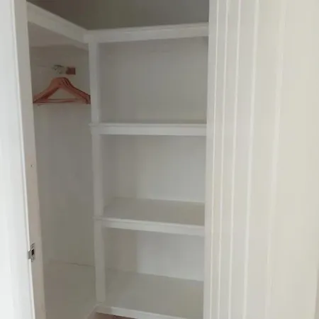 בית אירוח Beech House 20 Minute Walk To Airport בריסטול